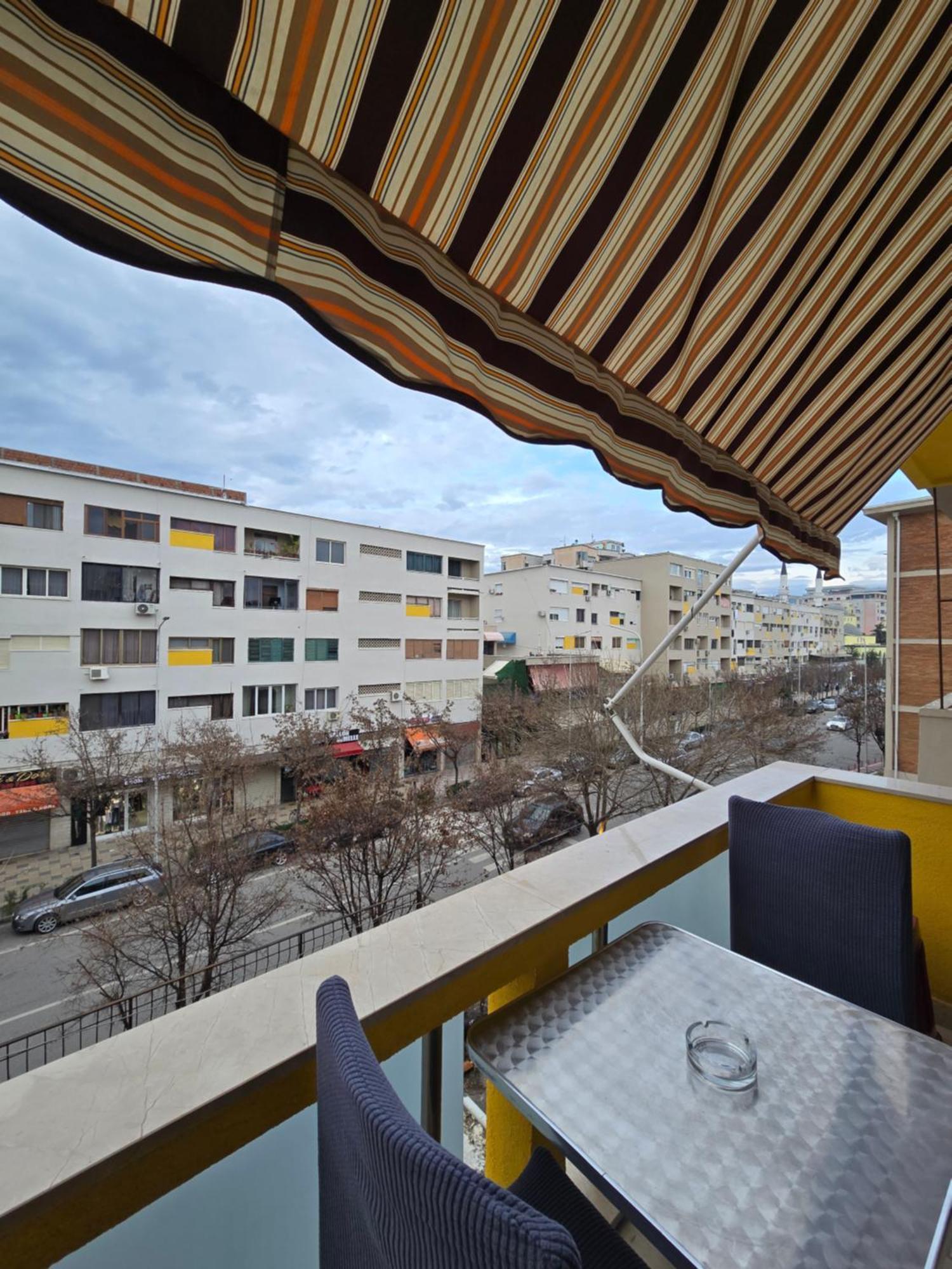 Ideal Home Shkoder Bagian luar foto
