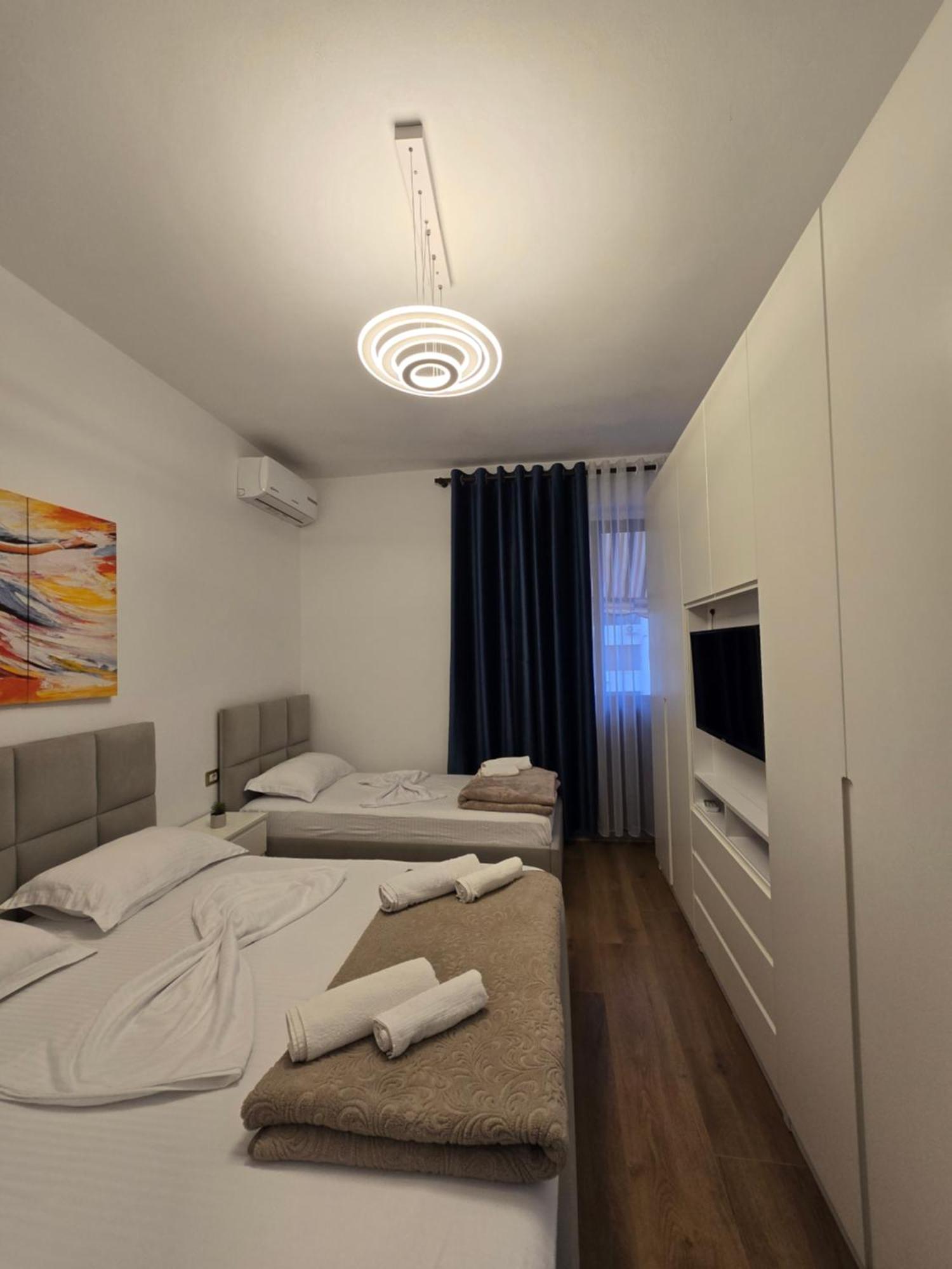 Ideal Home Shkoder Bagian luar foto